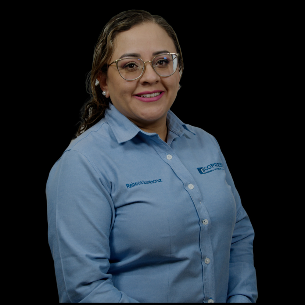 Rebeca Santacruz, Auxiliar contable